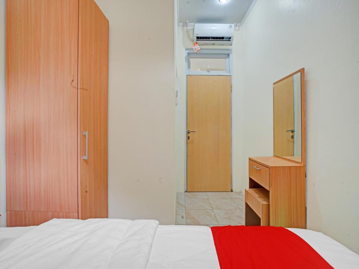 Oyo 90804 Oma Uti Syariah Yogyakarta